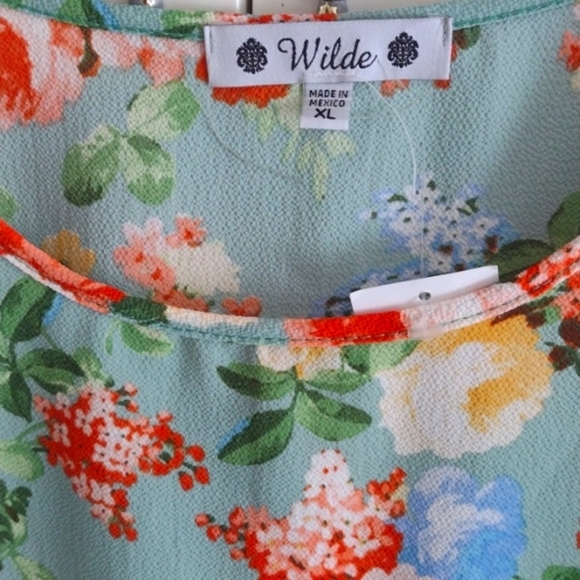New Wilde Green floral Print Blouse Size XL - Picture 3 of 8